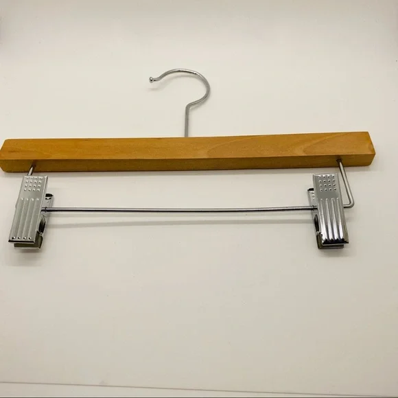 NWT Kids Deluxe Wooden Bottoms Maples Hanger 11” across
