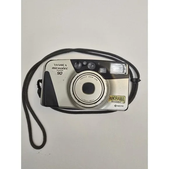 YASHICA Microtech Zoom 90 (35mm) Film Camera