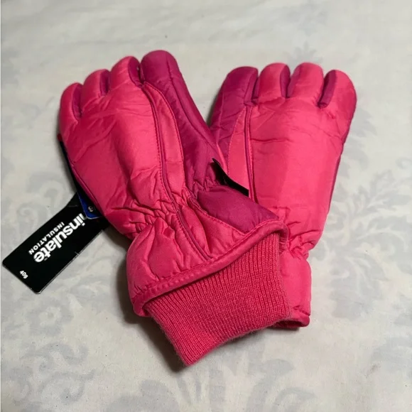 Kids' Fuchsia Mittens