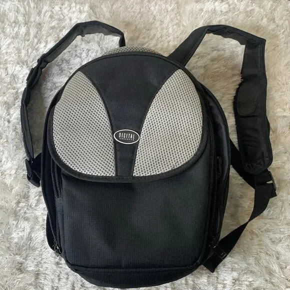 Digital Concepts Padded Back Pack Camera Case w Dividers