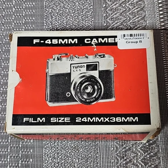 Vintage Yunon LX-5 F-45MM 35mm Point & Shoot Camera Original Packaging‎ & Case