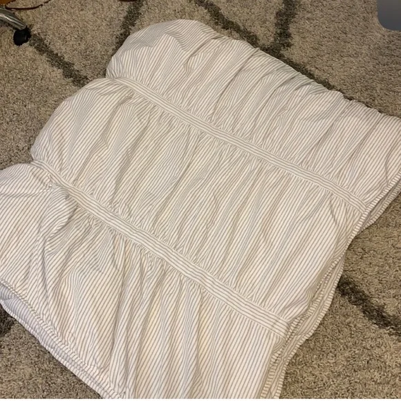 NWOT PB teen twin xl pinstripe comforter