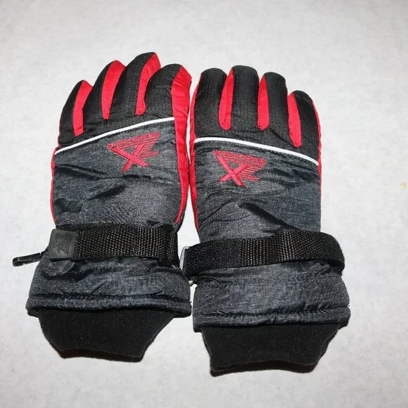 Zeroxposur boys winter gloves youth size small nice used condition with min wear
