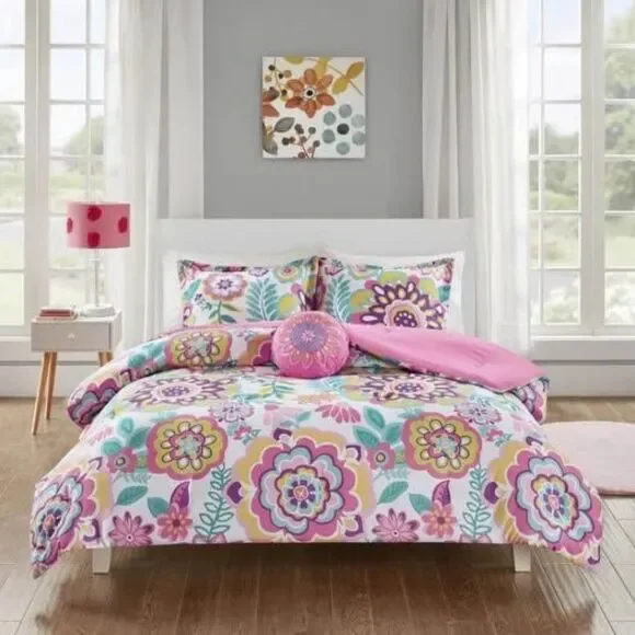 4 Pieces Twin/Twin XL Pink Comforter Set Girls NEW
