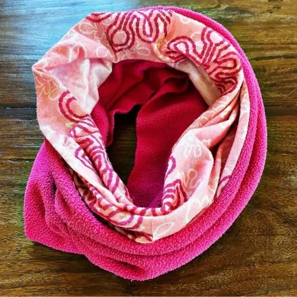 Little Girls Pink Infinity Scarf Snowflakes