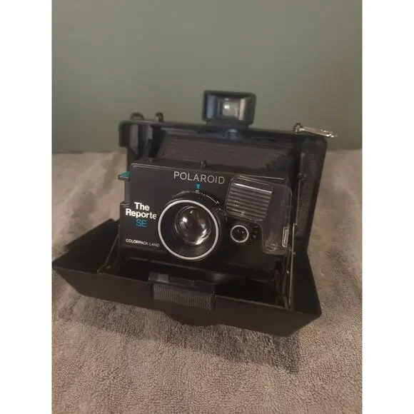 Polaroid The Reporter SE Colorpack Land Camera Untested Clean Rollers