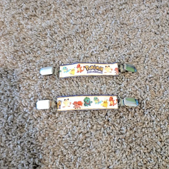🎈3/$15🎈New! Pokemon winter mitten glove clips to jacket coat handmade keepers