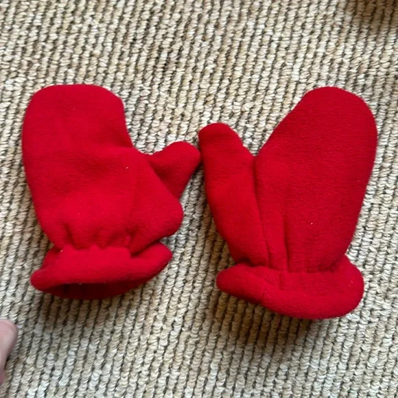 Nice caps (Amazon) red mittens 12-24 months super soft