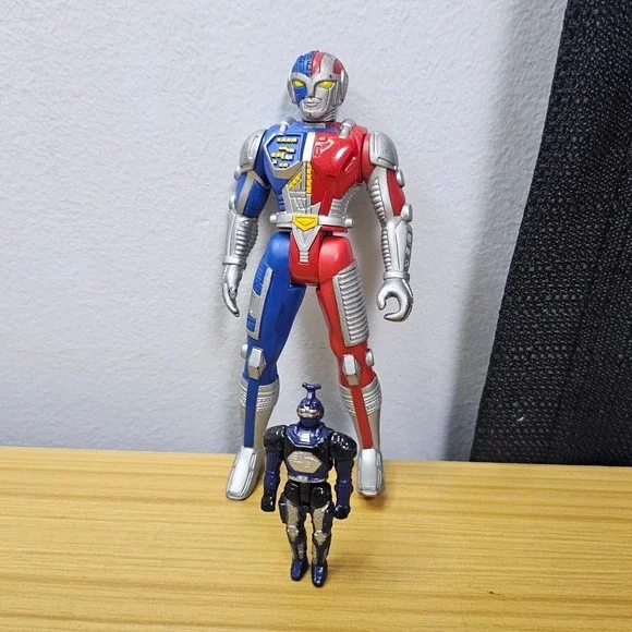 Sabans VR‎ Troopers Kenner Ryan Steele Metalder Action Figure 1996 Bandai Beetle