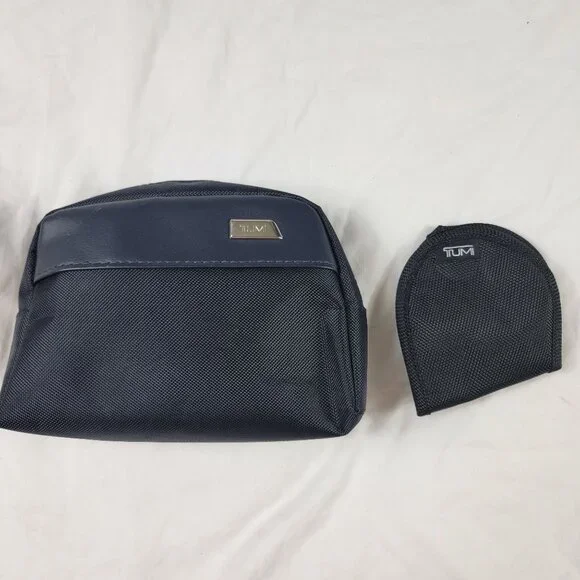 TUMI For Delta Travel Toiletry Bag Case Set Navy Blue Nylon With Eye Mask