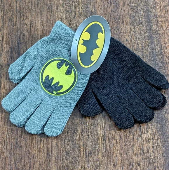 DC Comics Batman Boys Gloves, New With Tag