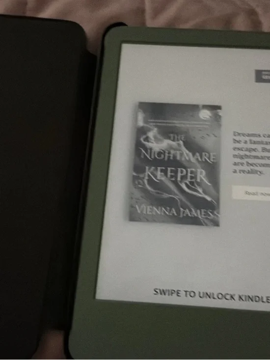 Green Kindle e-Reader with Screen Display