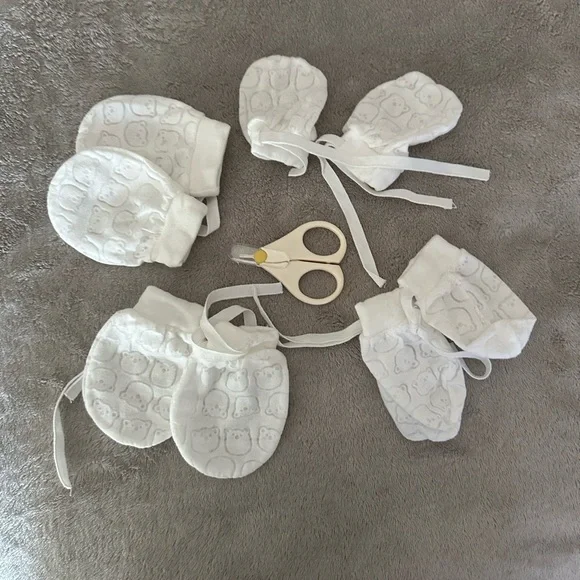 White Baby Mittens Set