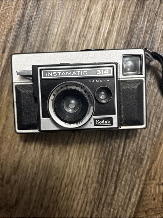 Kodak Instamatic 314 Camera in Black and Silver Finish