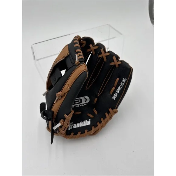 Baseball Glove Right Hand Throw Youth Franklin 9.5 Inch ‎ Black and Brown