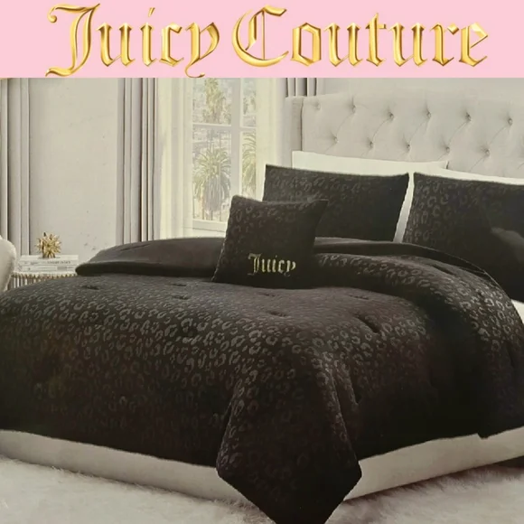 Juicy Couture Home Leopard Plush Queen Comforter Set- Black
