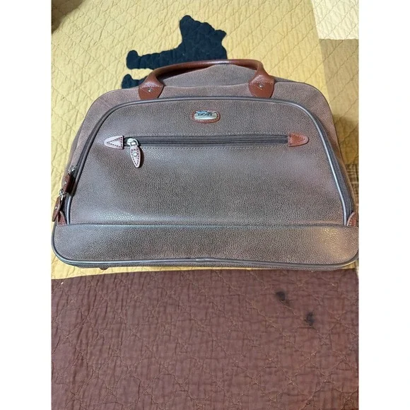 Boyt Brown Textured Carry On Luggage Bag Professional Travel Weekender Duffel