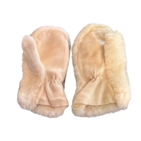 Vintage Infant Off White Faux Fur Mitts 1960’s 5” Slip On Lined