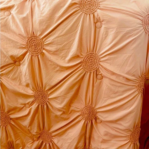 Full/Queen Comforters Elegant Rosy Peach Textured Fabric