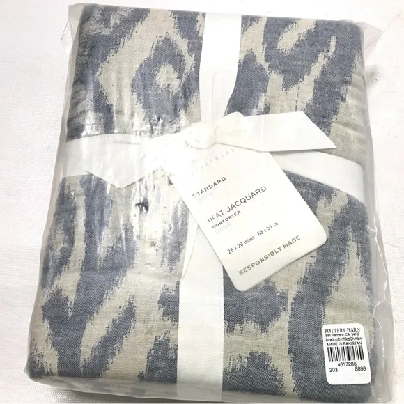Pottery Barn Ikat Jacquard Comforter Sham Blue Standard 26 x 20” Chambray New