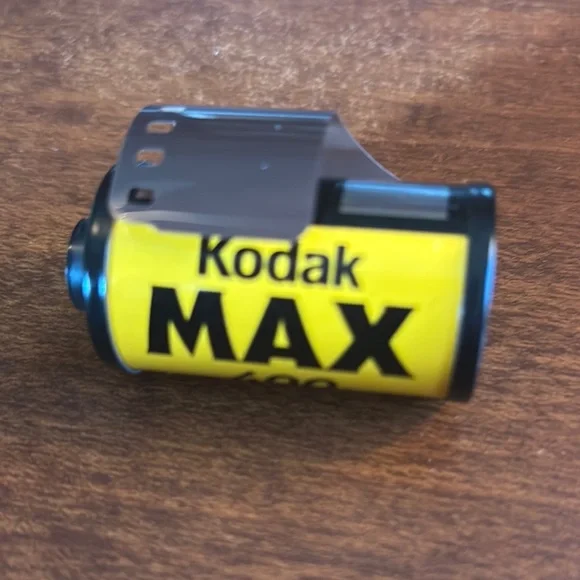 Kodak MAX Film Roll - Yellow and Black