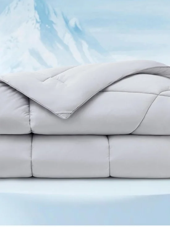 Plush Light Gray Comforter - Soft Cozy Bedding