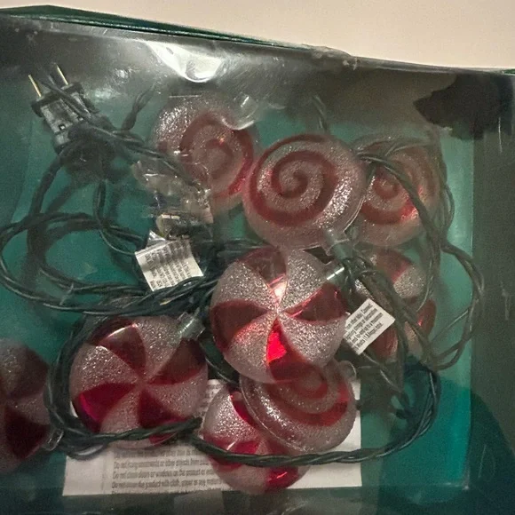 Kurt Adler 10-Light Peppermint Candy Light Set