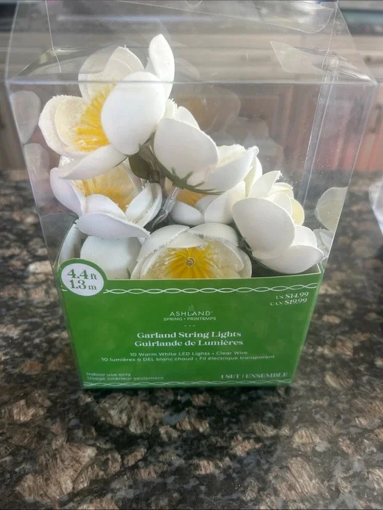ASHLAND SPRING PRINTEMPS GARLAND STRING LIGHTS 4.4 FT NWT