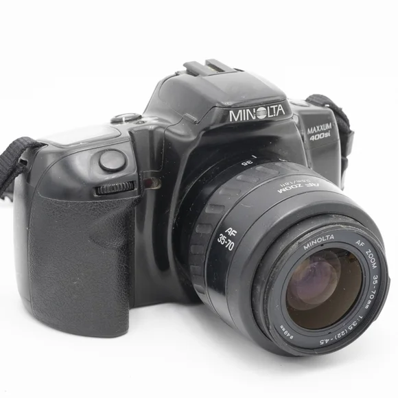 Minolta Maxxum 4000si 35mm SLR Film Camera with 35-70mm AF Zoom Lens