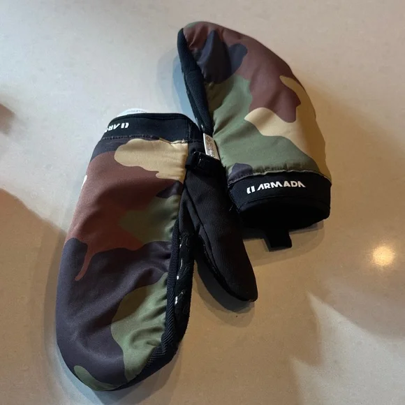 Armada Kids Camouflage Mittens gore-text infinium