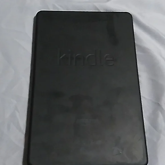 Kindle e reader 6 in