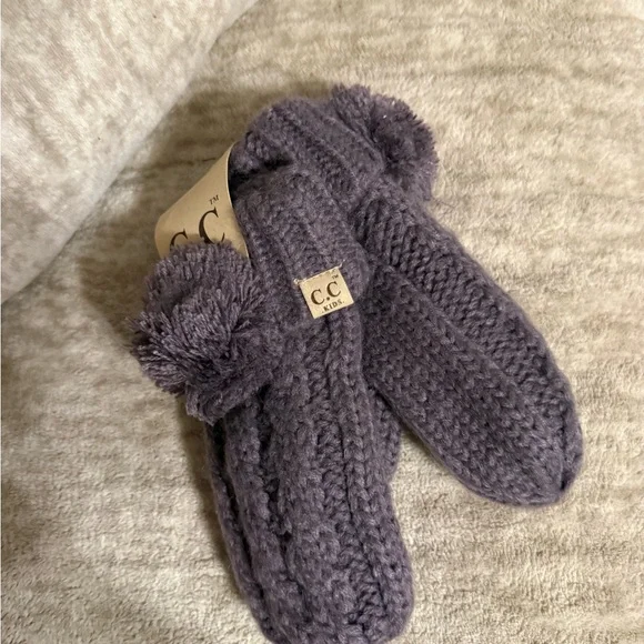 KIDS PURPLE C.C Knit Mittens with Pom Pom’s/ PRICE LISTED INCLUDES 15% OFF