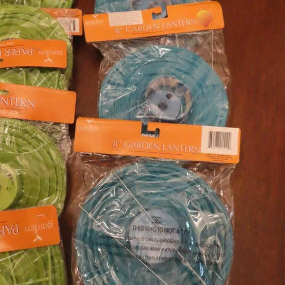 8 Party Turquoise Blue & Green Paper Ball Japanese Lanterns Battery operated 8