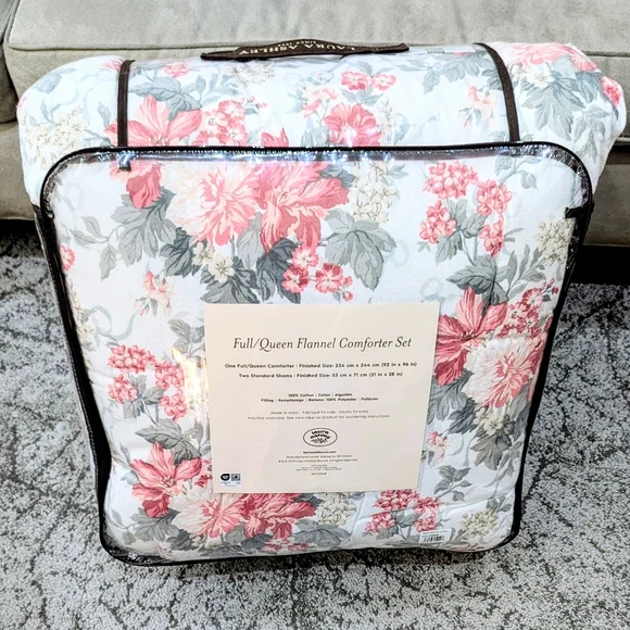 New LAURA ASHLEY Pale Green Pink Floral FLANNEL FULL/QUEEN Cotton Comforter Set