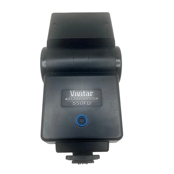 Vivitar Auto Thyristor 550FD Camera Flash with Case ISO 100 200 400 TTL UNTESTED