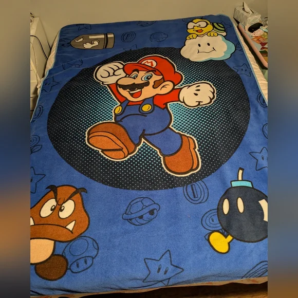 SUPER MARIO 2010 Fleece Throw Twin Blanket 60