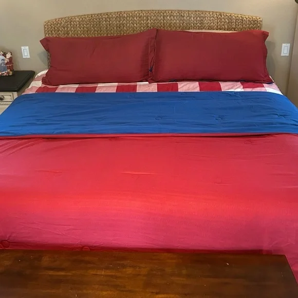 Festive Red Holiday King Bedding Reversible