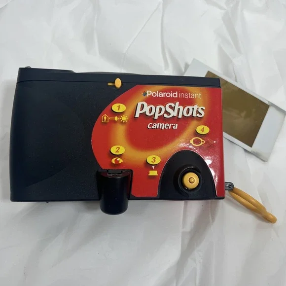 Vintage Polaroid Instant Popshots Camera Built-in Flash Compact‎ UNTESTED READ