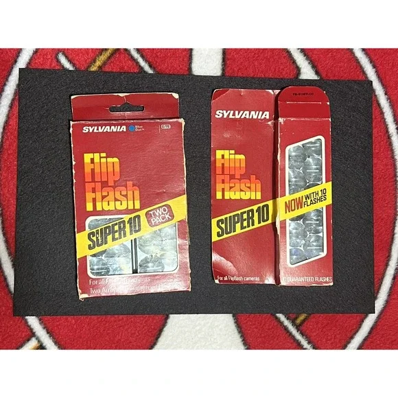 Lot of 2 Sylvania FlipFlash Super 10 Two Pack & One Pack Blue Dot Flashbar