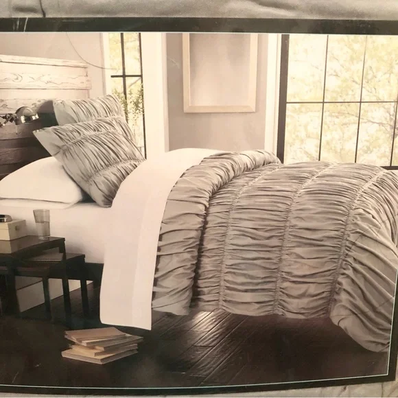 Cynthia Rowley Modern Farmhouse Chic Gray Comforter and Shams Set Ruched Fall
