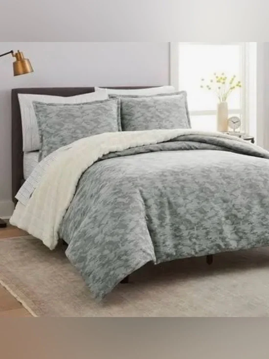 Scott Living Shadow Play 3-Piece Duvet Set King Harbor Mist NEW