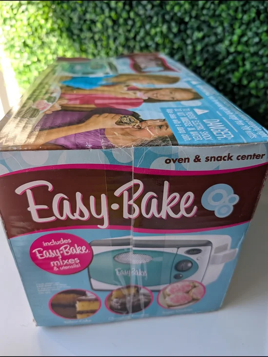 Oven & Snack Center Toy Oven - Teal