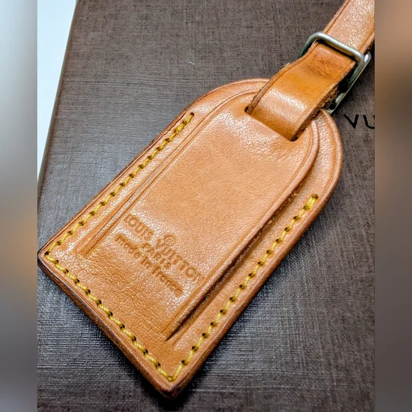 ✨ Louis Vuitton Vachetta Leather Luggage Tag ✨