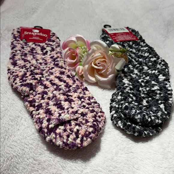 Gianni Bini Kids Mittens - Multicolor . Set of 2 NWT 1969