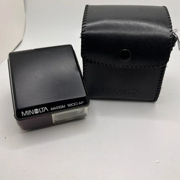 Minolta Maxxum 1800 AF Flash With Case Japan Vintage Camera Accessory