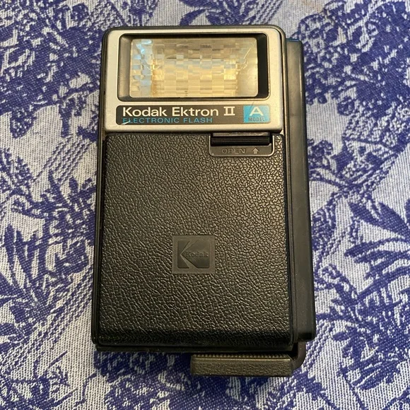 Kodak Ektron II Vintage Battery Powered Flash