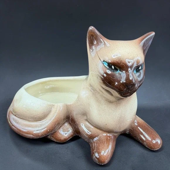 Vintage Siamese Cat Ceramic Planter Blue Eyes Mid Century Modern Figurine 9.5