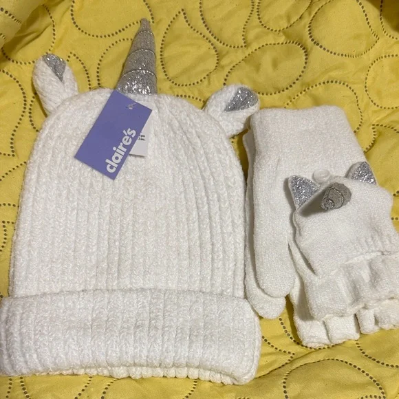 Claire's White and Silver Unicorn Knit Hat and Gloves