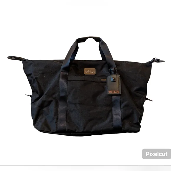 NWOT Tumi GM Collaboration Weekender Duffel Bag Carryon Overnight Satchel Black