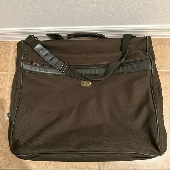 Vtg Geonardi Dark Green CANVAS Fold Out Carrier GARMENT BAG SUITCASE 44”x24”